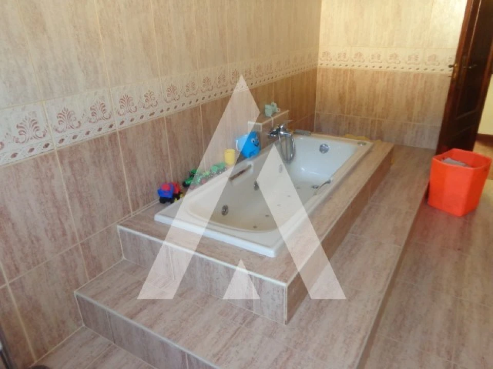 Moradia T3 para Venda em Sande, Vilarinho, Barros e Gomide Foto 21