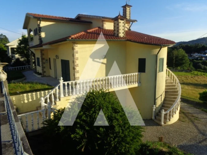 Moradia T3 para Venda em Sande, Vilarinho, Barros e Gomide Foto 3