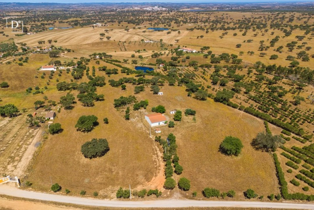 Moradia T3 para Venda em Ourique Foto 16