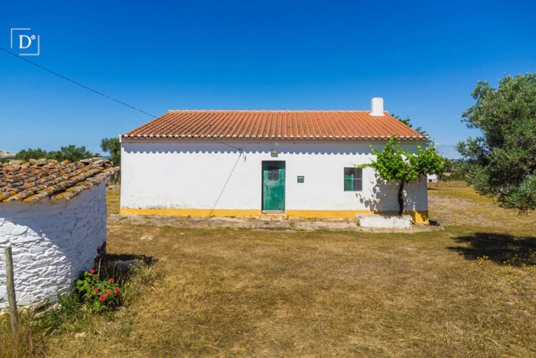 Moradia T3 para Venda em Ourique Foto 1