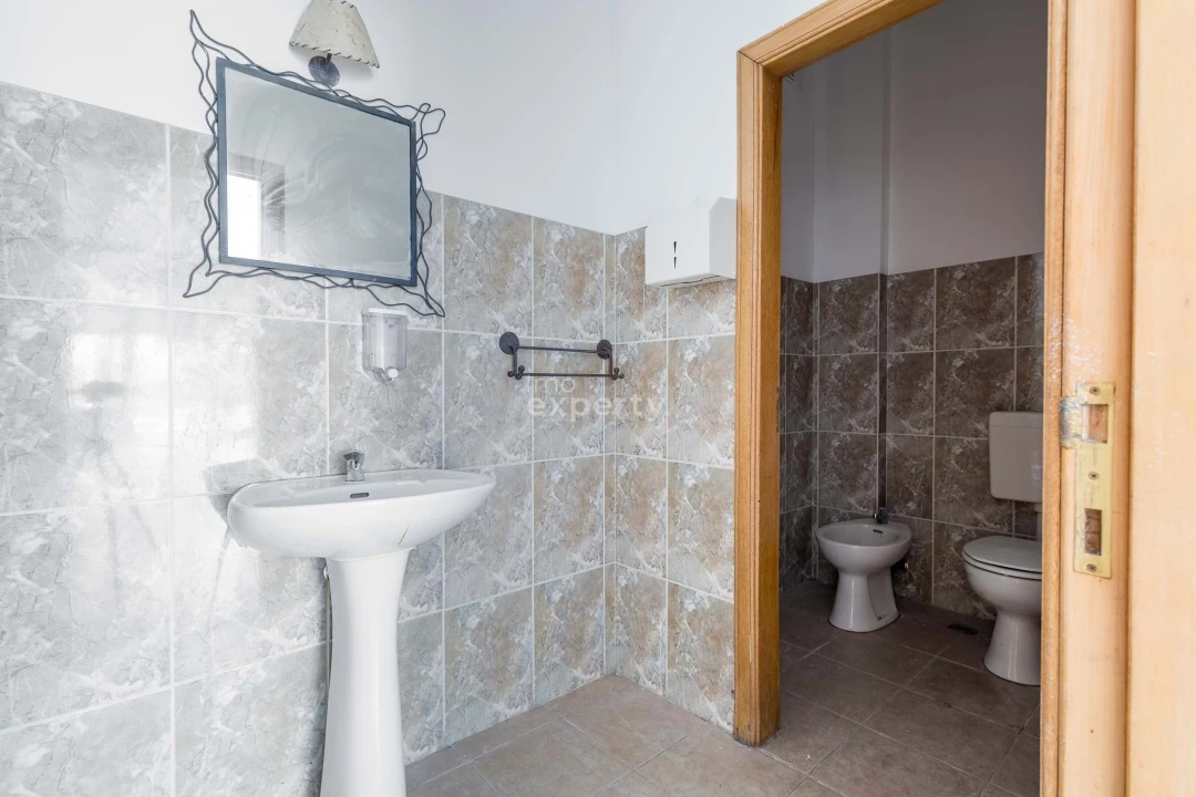 Negócio para Venda em Agualva e Mira-Sintra Foto 8