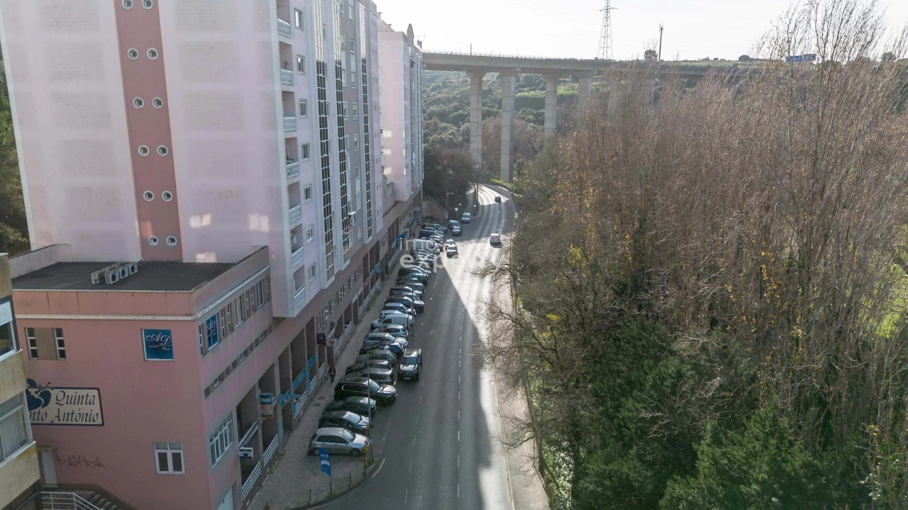 Negócio para Venda em Agualva e Mira-Sintra Foto 21