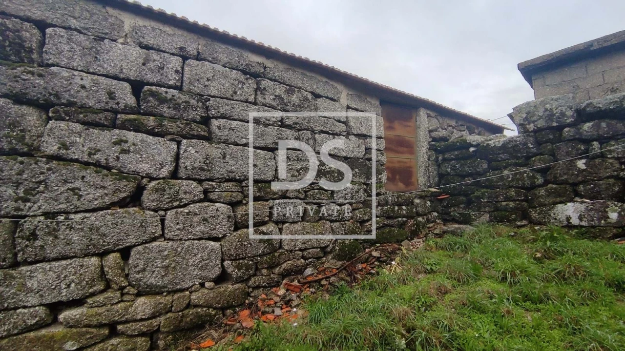 Moradia para Venda em Gouveia (São Simão) Foto 5