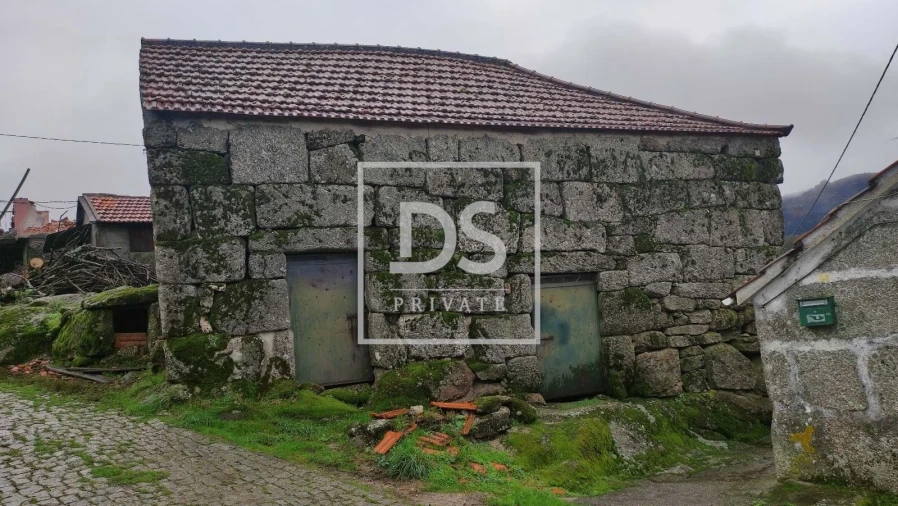 Moradia para Venda em Gouveia (São Simão)