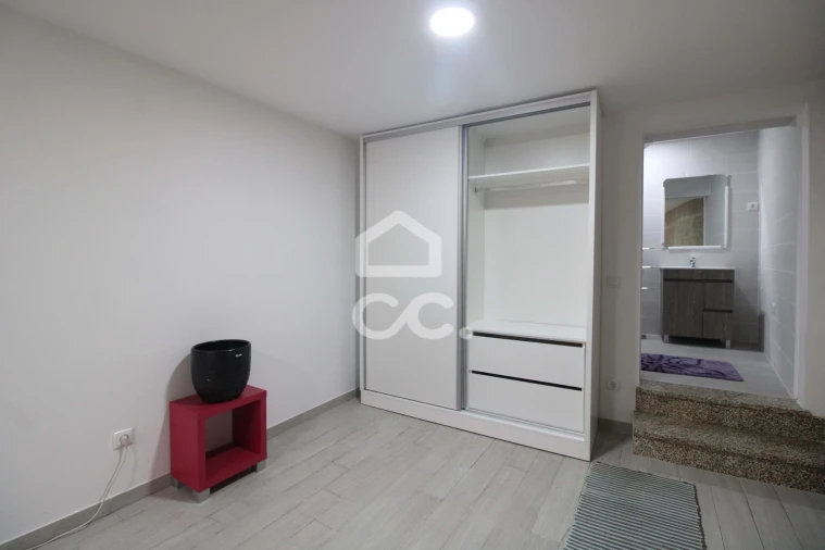 Apartamento para Venda em Santa Maria Maior Foto 9