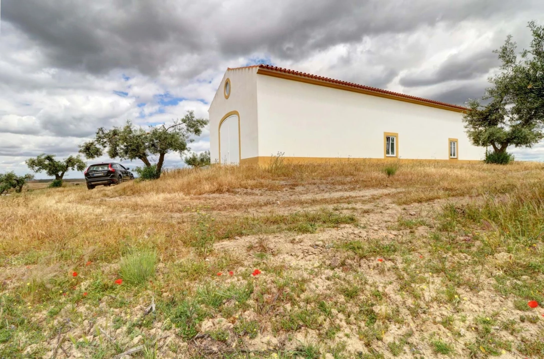 Quinta T10 para Venda em Povoa de São Miguel Foto 5