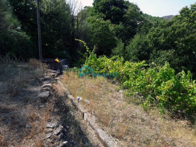 Moradia T4 para Venda em Vila Marim Foto 26