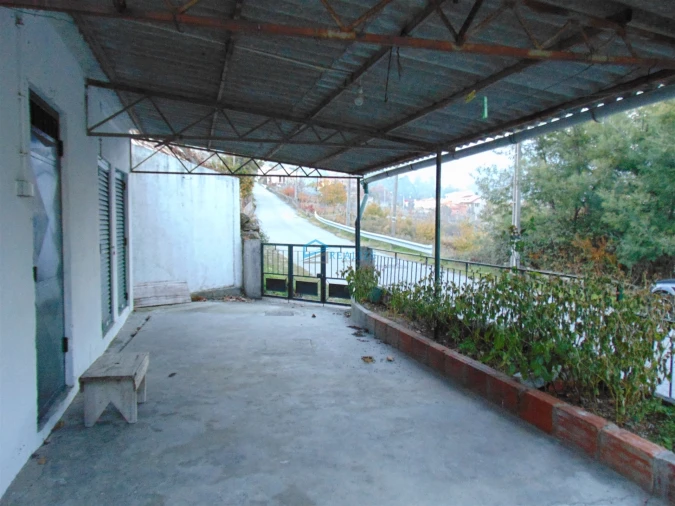 Moradia T4 para Venda em Vila Marim Foto 3