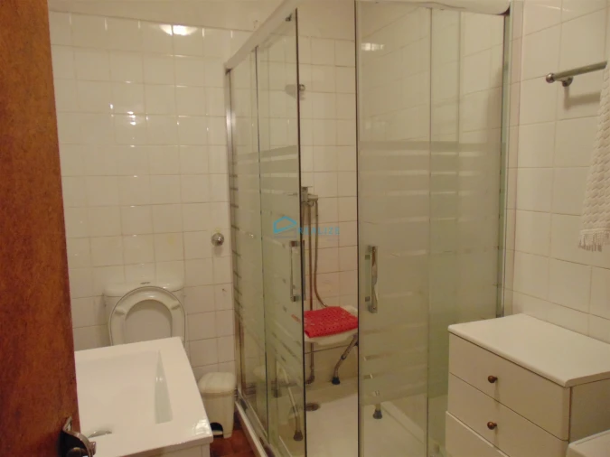 Moradia T4 para Venda em Vila Marim Foto 21