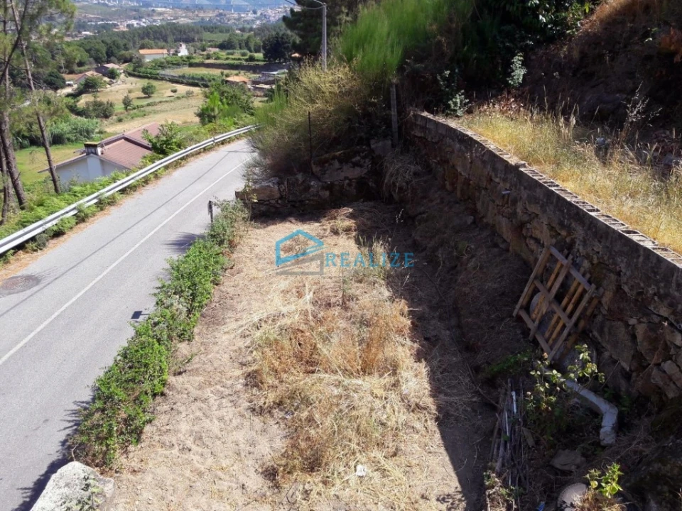 Moradia T4 para Venda em Vila Marim Foto 25