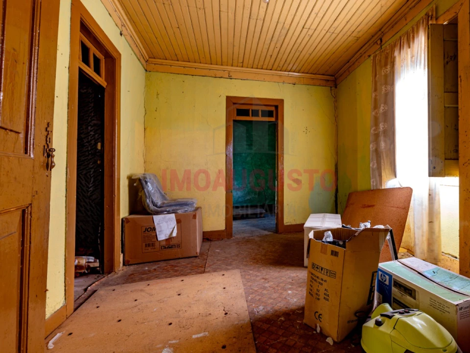 Moradia T4 para Venda em Cortiçô e Vila Chã Foto 7