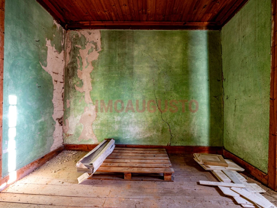 Moradia T4 para Venda em Cortiçô e Vila Chã Foto 8