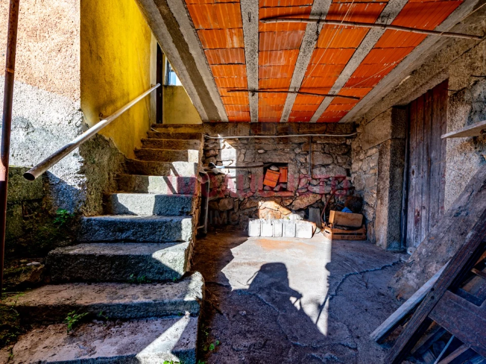 Moradia T4 para Venda em Cortiçô e Vila Chã Foto 13