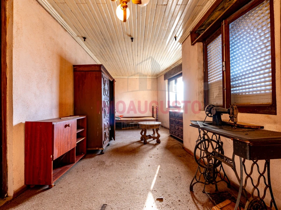 Moradia T4 para Venda em Cortiçô e Vila Chã Foto 20