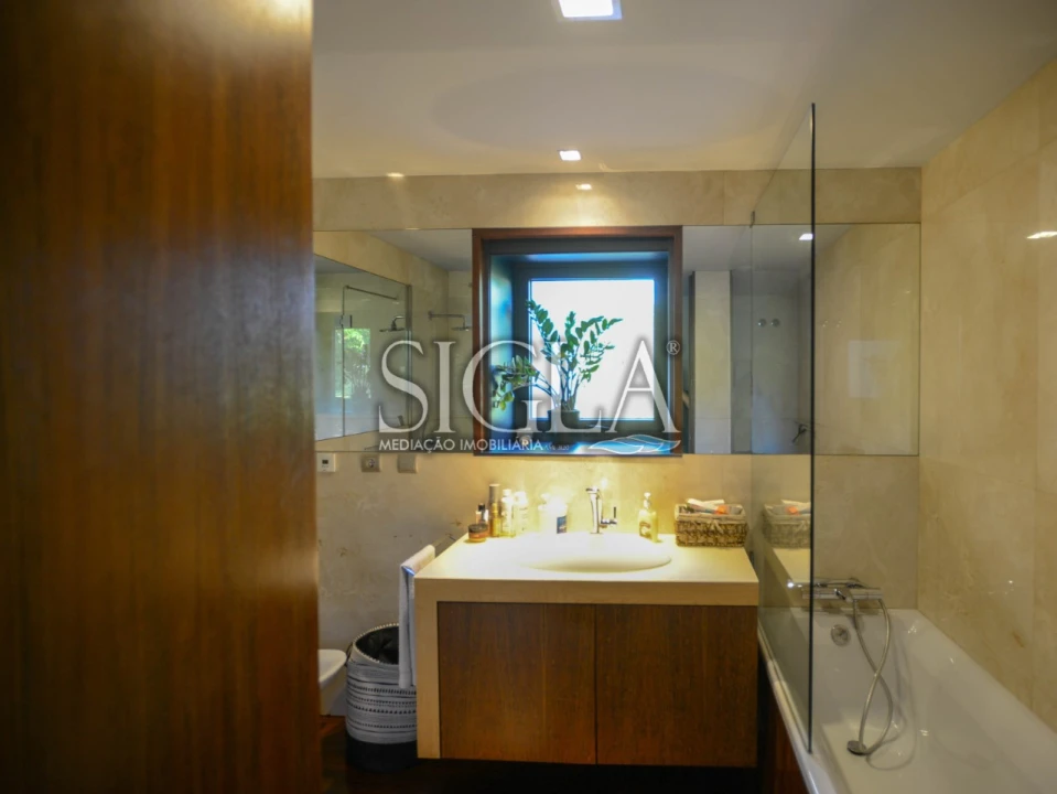 Moradia T3 para Venda em Campo e Sobrado Foto 31