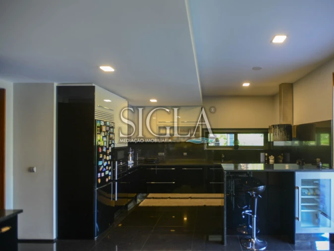 Moradia T3 para Venda em Campo e Sobrado Foto 20