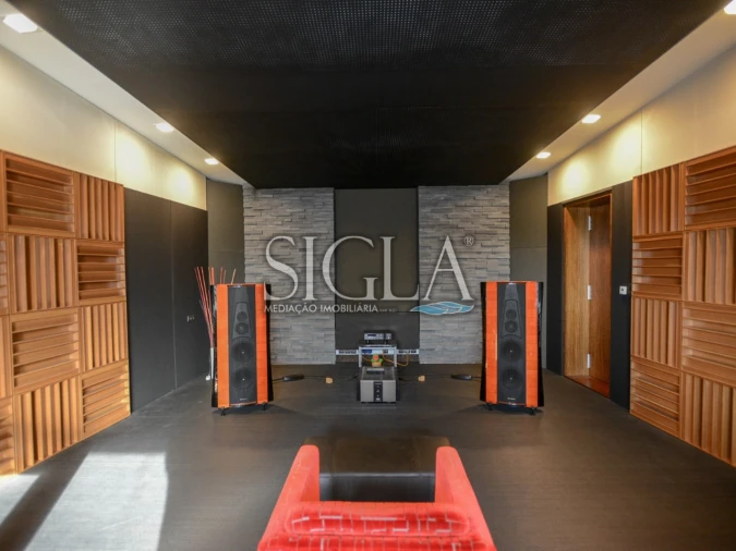 Moradia T3 para Venda em Campo e Sobrado Foto 23