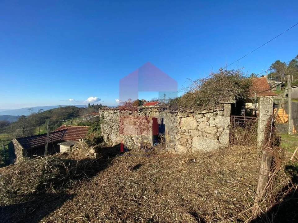 Moradia para Venda em Cuide de Vila Verde Foto 5