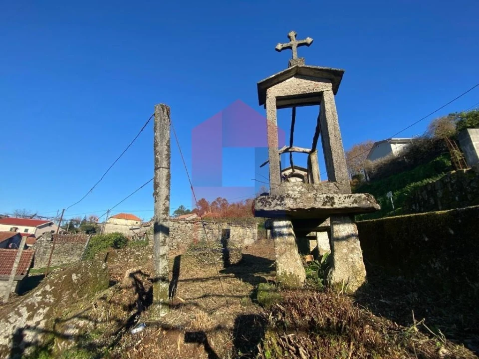 Moradia para Venda em Cuide de Vila Verde Foto 10