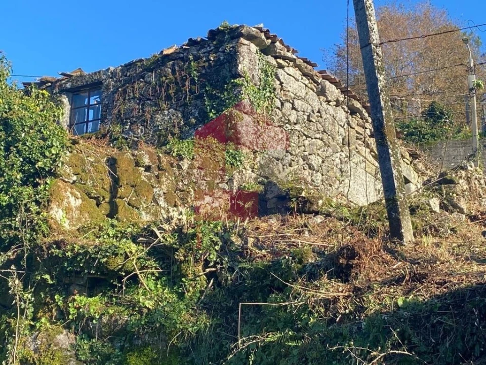 Moradia para Venda em Cuide de Vila Verde Foto 21