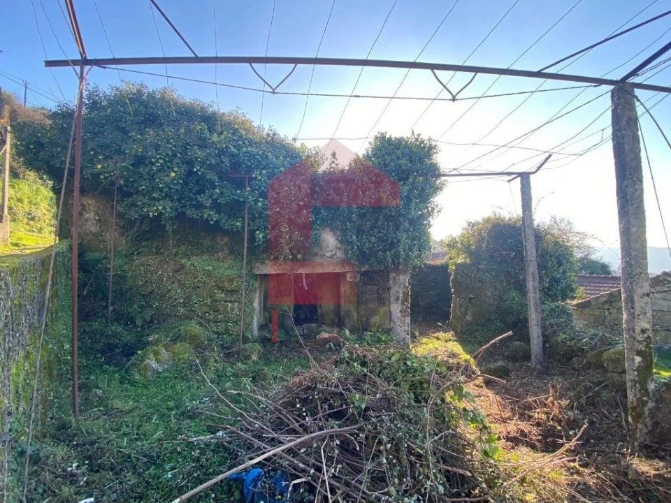 Moradia para Venda em Cuide de Vila Verde Foto 25