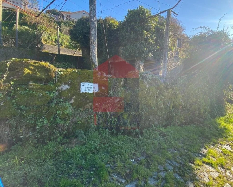 Moradia para Venda em Cuide de Vila Verde Foto 24