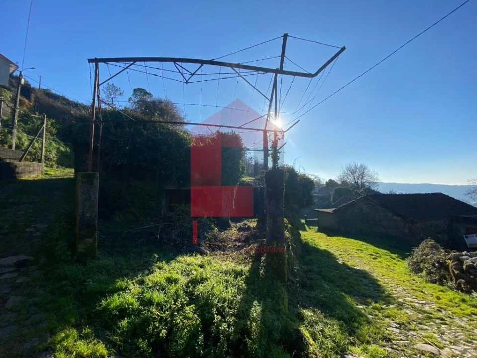 Moradia para Venda em Cuide de Vila Verde Foto 15