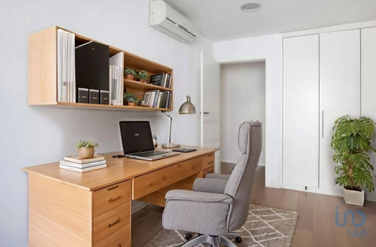 Apartamento T3 para Venda em Algés, Linda-A-Velha e Cruz Quebrada-Dafundo Foto 14