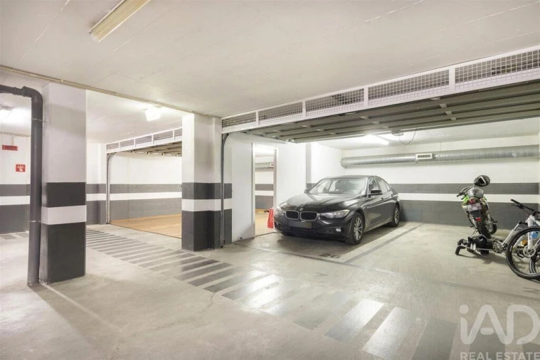 Apartamento T3 para Venda em Algés, Linda-A-Velha e Cruz Quebrada-Dafundo Foto 22