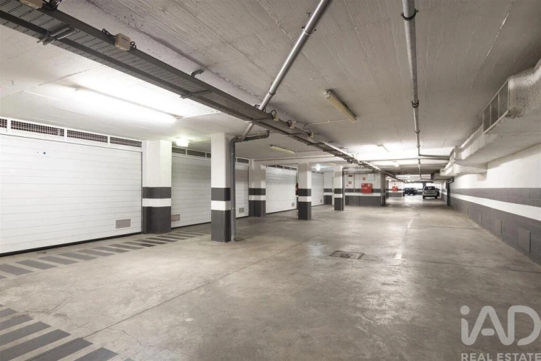 Apartamento T3 para Venda em Algés, Linda-A-Velha e Cruz Quebrada-Dafundo Foto 23