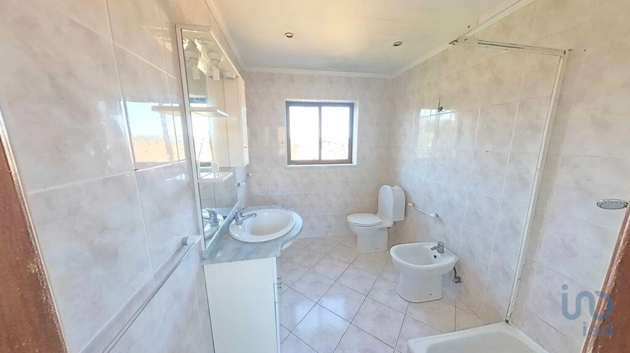 Moradia T2 para Venda em Castelo Foto 7