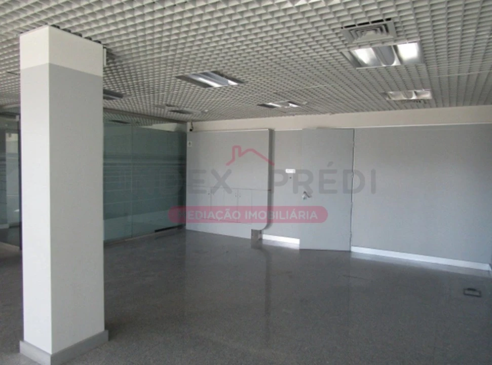 Loja para Venda em Currelos, Papízios e Sobral Foto 10