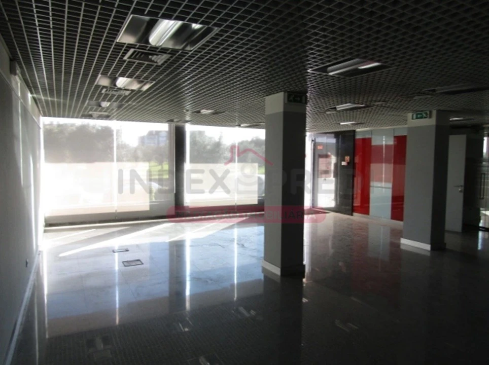 Loja para Venda em Currelos, Papízios e Sobral Foto 11