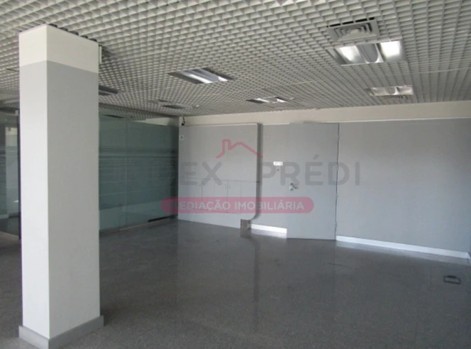 Loja para Venda em Currelos, Papízios e Sobral Foto 2