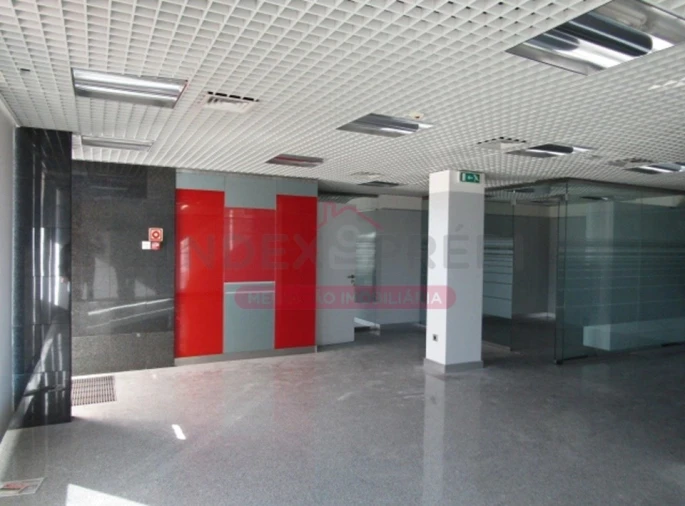 Loja para Venda em Currelos, Papízios e Sobral Foto 1