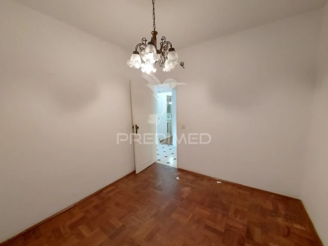 Moradia T5 para Venda em Bensafrim e Barão de São João Foto 20