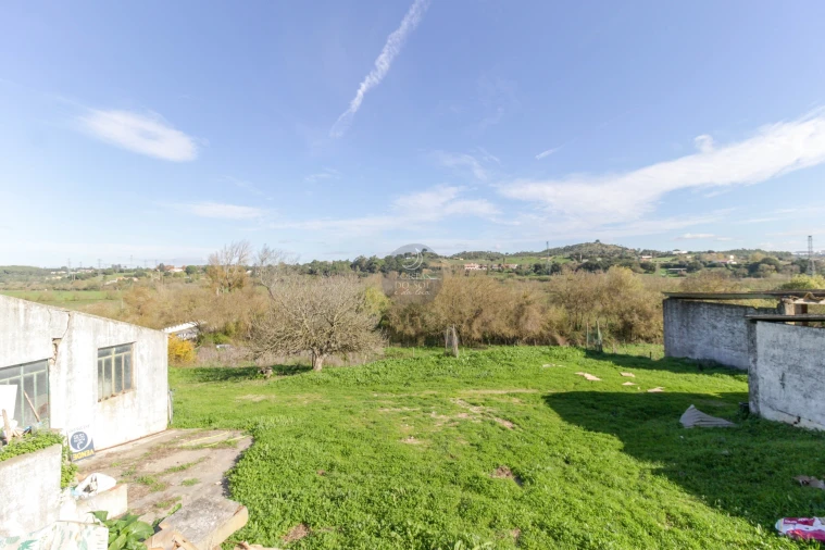 Moradia T2 para Venda em Povoa da Isenta Foto 13