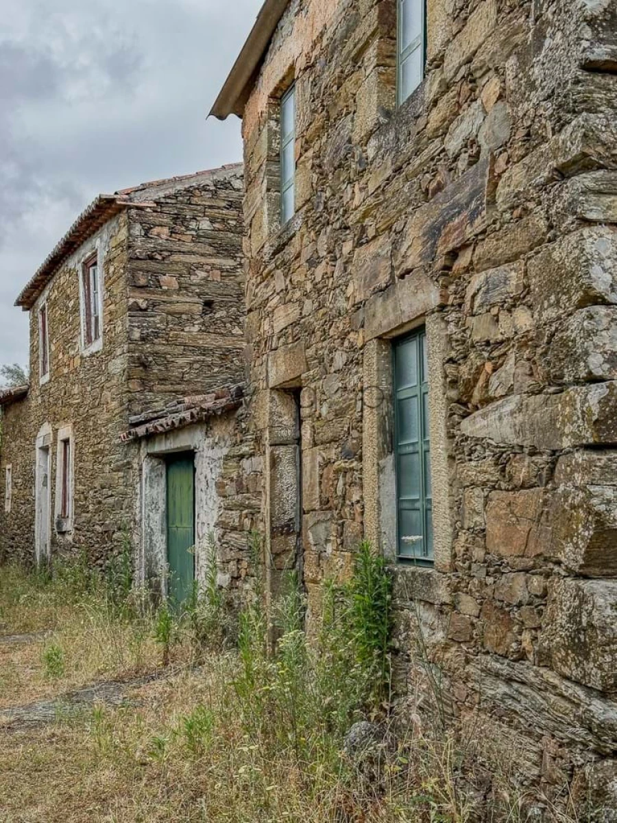 Terreno para Venda em Benquerenças Foto 24