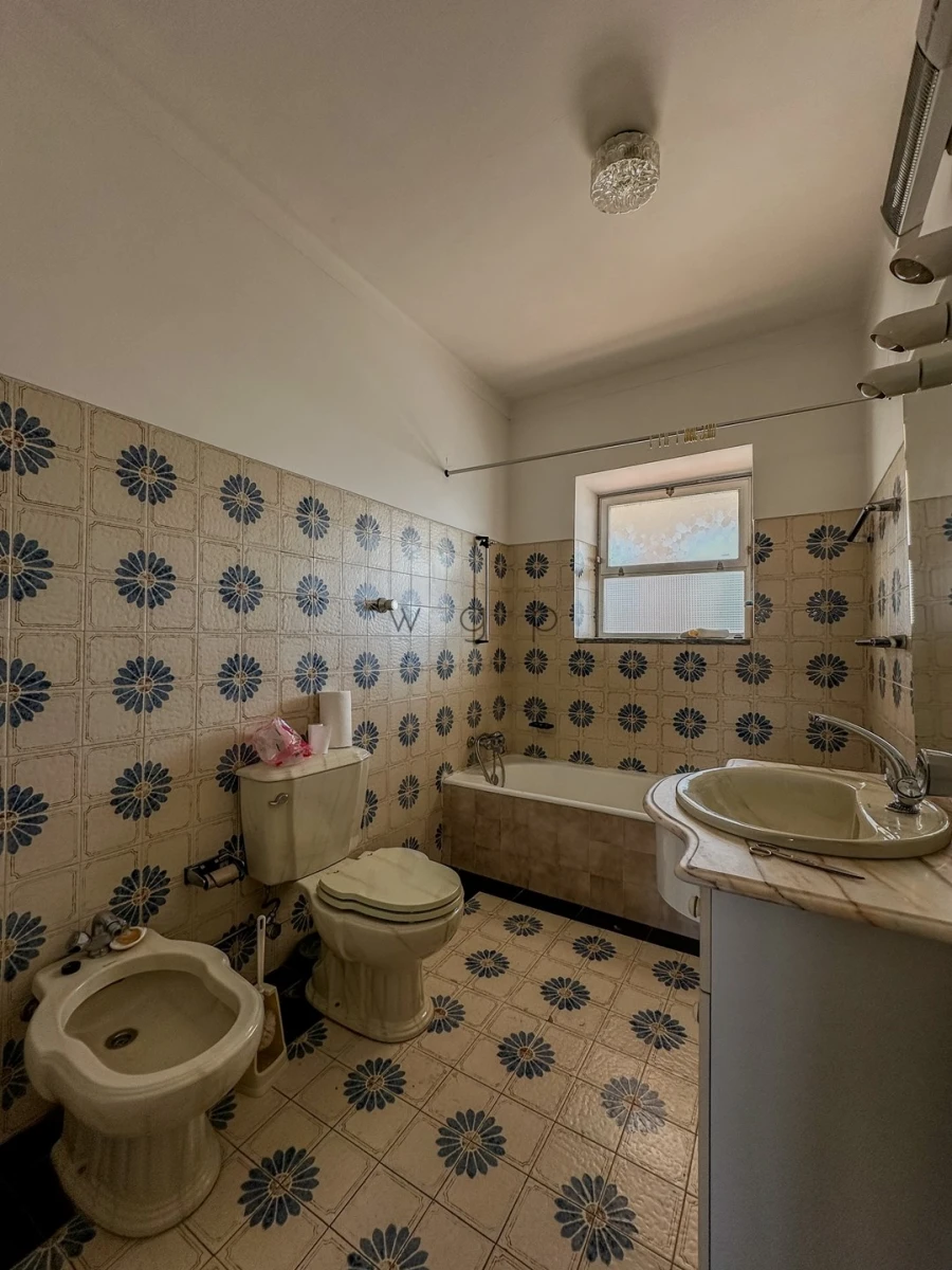 Moradia T4 para Venda em Espírito Santo, Nossa Senhora da Graça e São Simão Foto 15