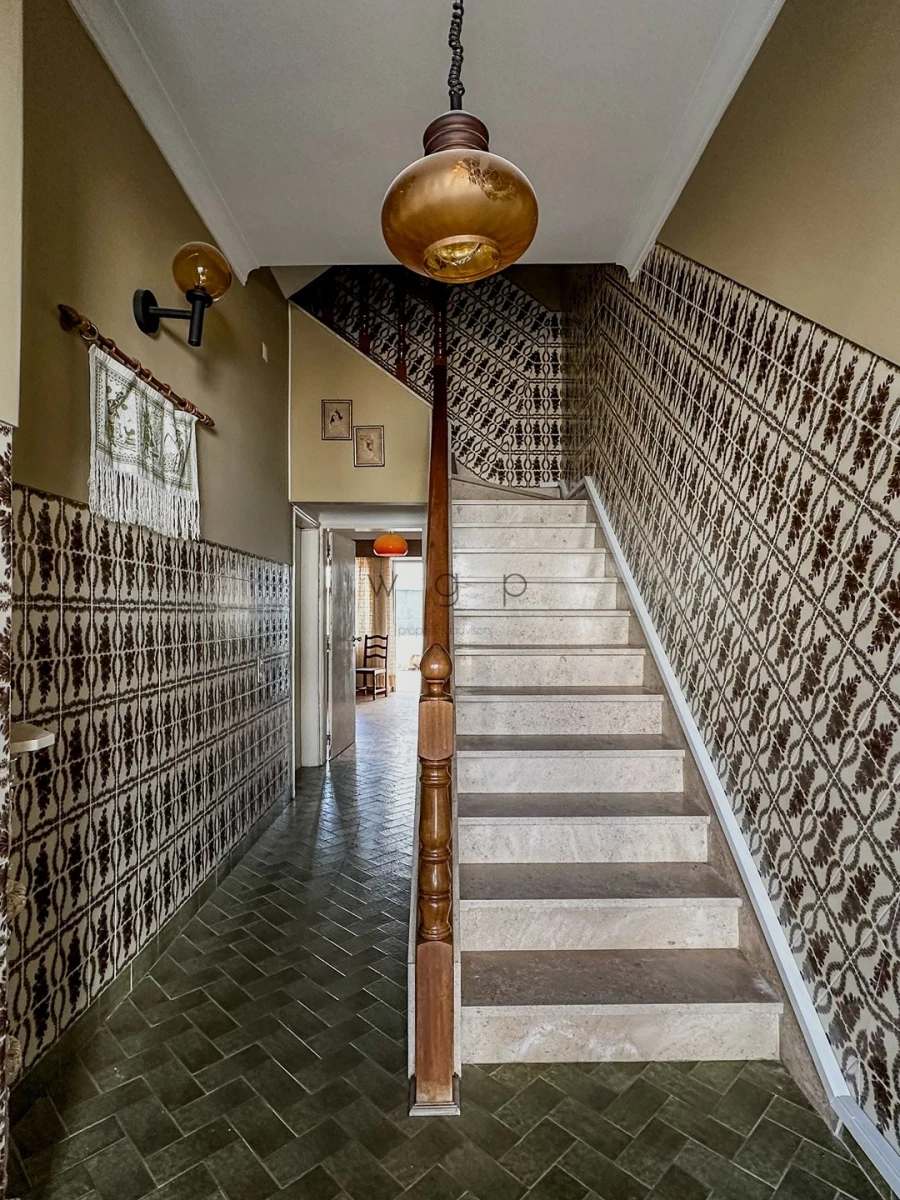 Moradia T4 para Venda em Espírito Santo, Nossa Senhora da Graça e São Simão Foto 2