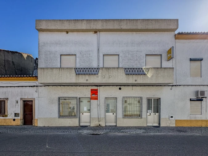 Moradia T4 para Venda em Espírito Santo, Nossa Senhora da Graça e São Simão