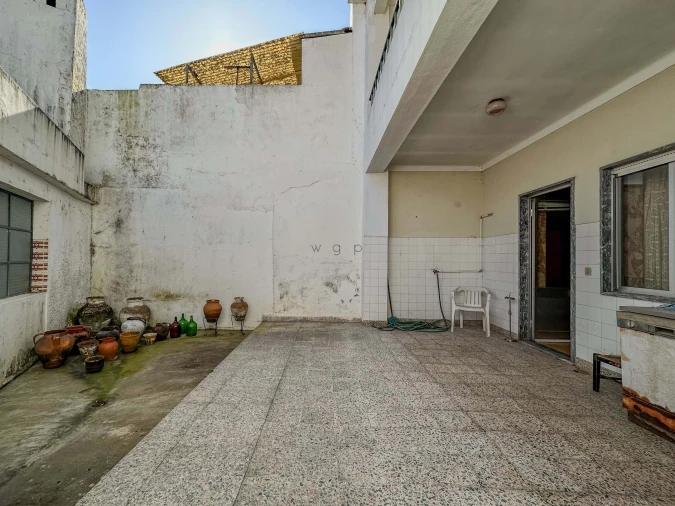 Moradia T4 para Venda em Espírito Santo, Nossa Senhora da Graça e São Simão Foto 24