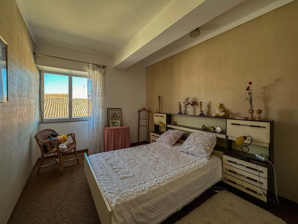 Moradia T4 para Venda em Espírito Santo, Nossa Senhora da Graça e São Simão Foto 11