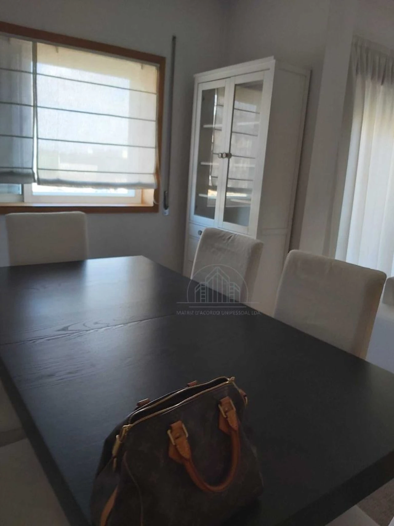 Apartamento T2 para Arrendamento em Porto Foto 9