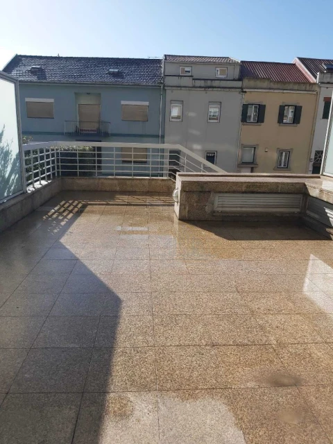 Apartamento T2 para Arrendamento em Porto