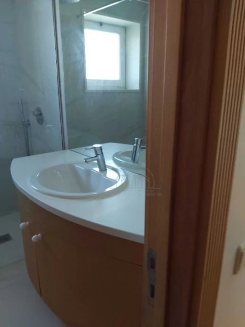 Apartamento T2 para Arrendamento em Porto