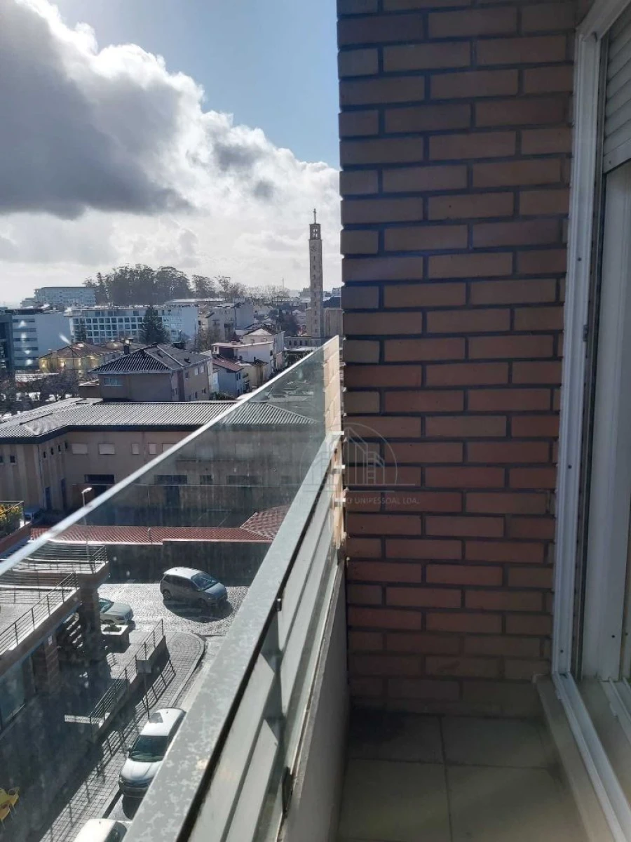 Apartamento T2 para Arrendamento em Porto Foto 21