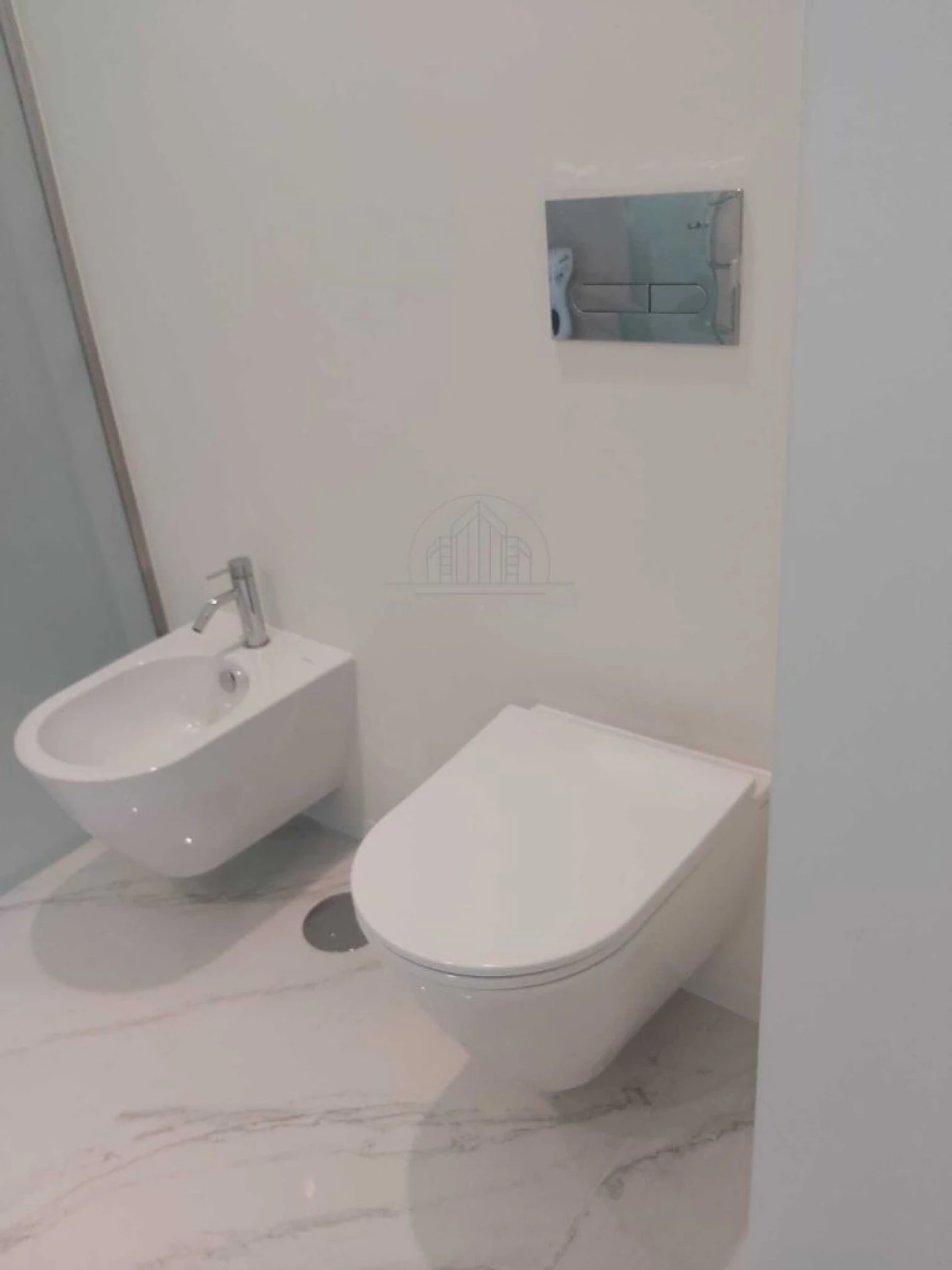 Apartamento T2 para Arrendamento em Porto Foto 8