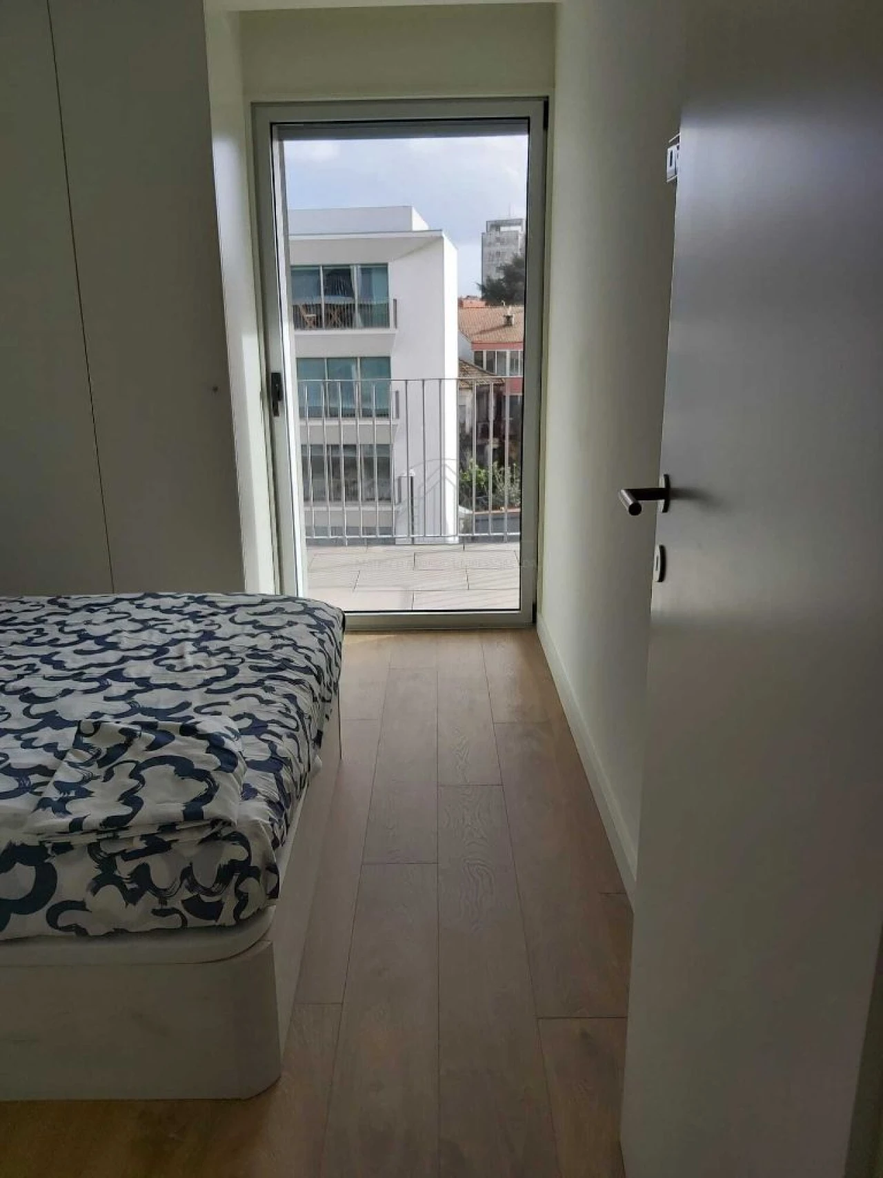 Apartamento T2 para Arrendamento em Porto Foto 12