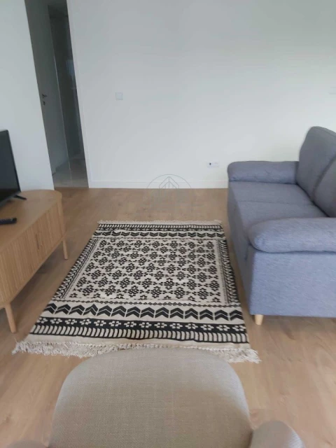 Apartamento T2 para Arrendamento em Porto